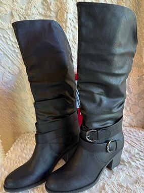 Journee Collection Black Mid-Calf Slouch Buckle Heeled Boots #731